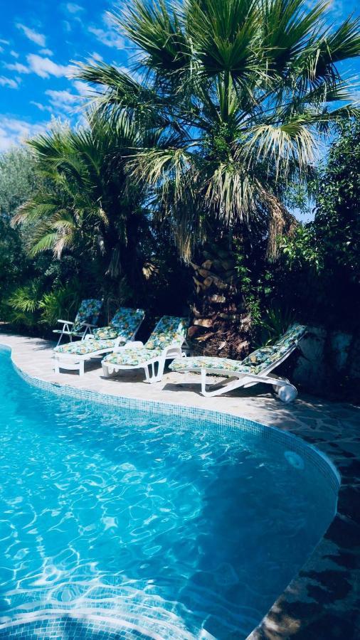 Cortijo Paraiso Charcon Higuera 外观 照片